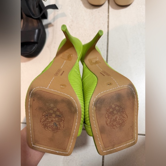 Vince Camuto Lime Green Slide Heels - Picture 3 of 3